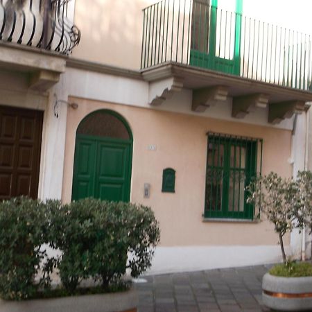 Centrostoricolipari Villa Exterior foto