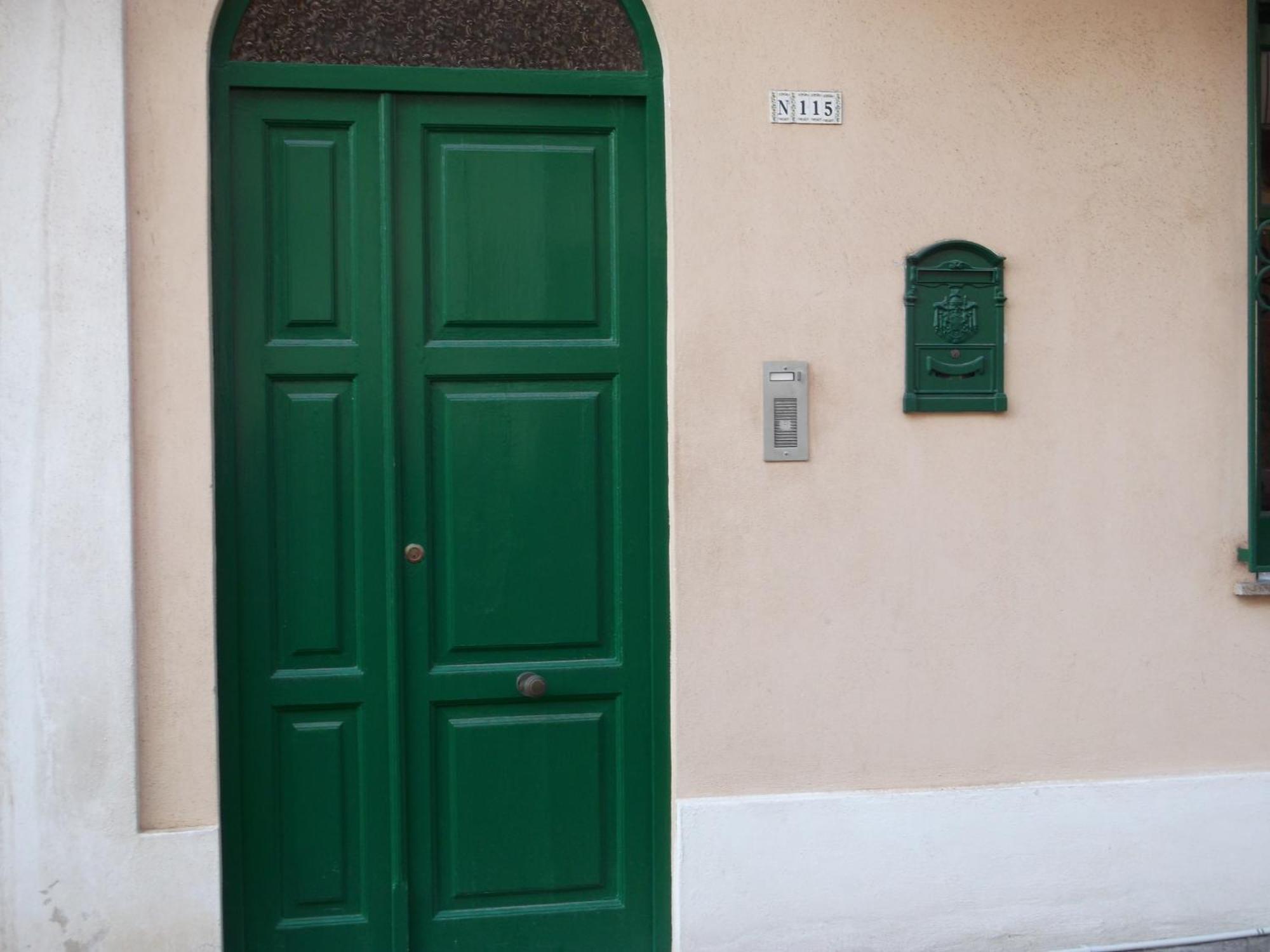 Centrostoricolipari Villa Exterior foto