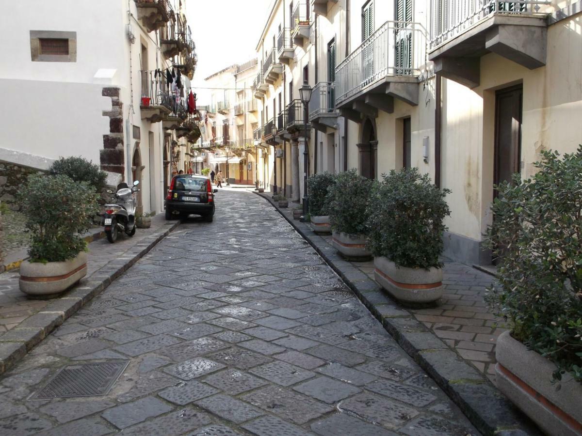 Centrostoricolipari Villa Exterior foto